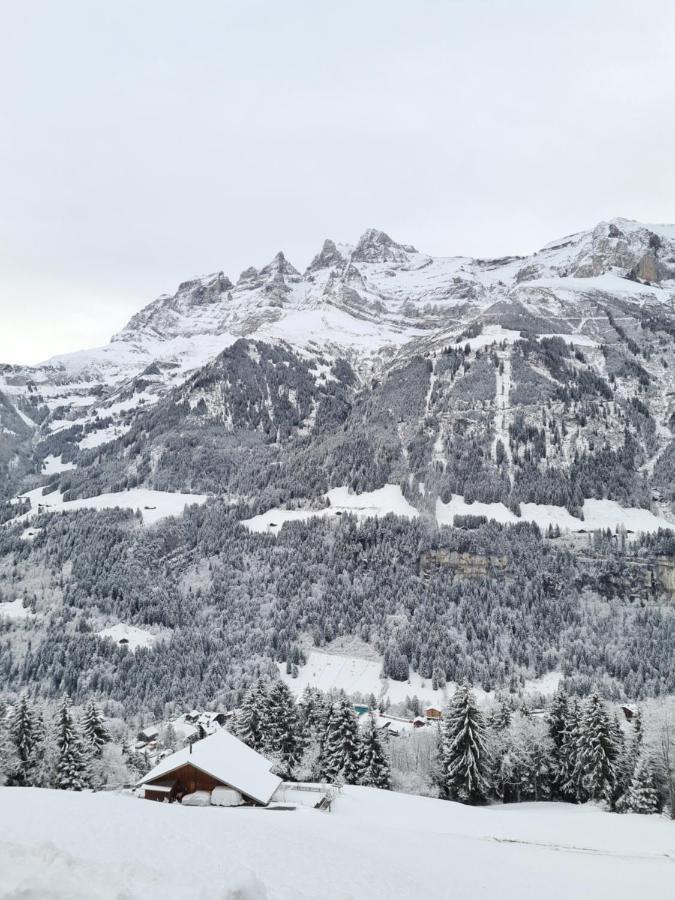 Hotel Le White - Le 42 Restaurant Champery Exterior photo